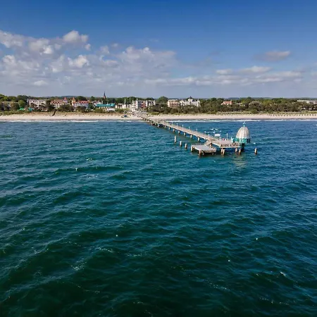 Appartement Helga- Abendmond Mit Terrasse Und 2 Schlafzimmern Zinnowitz